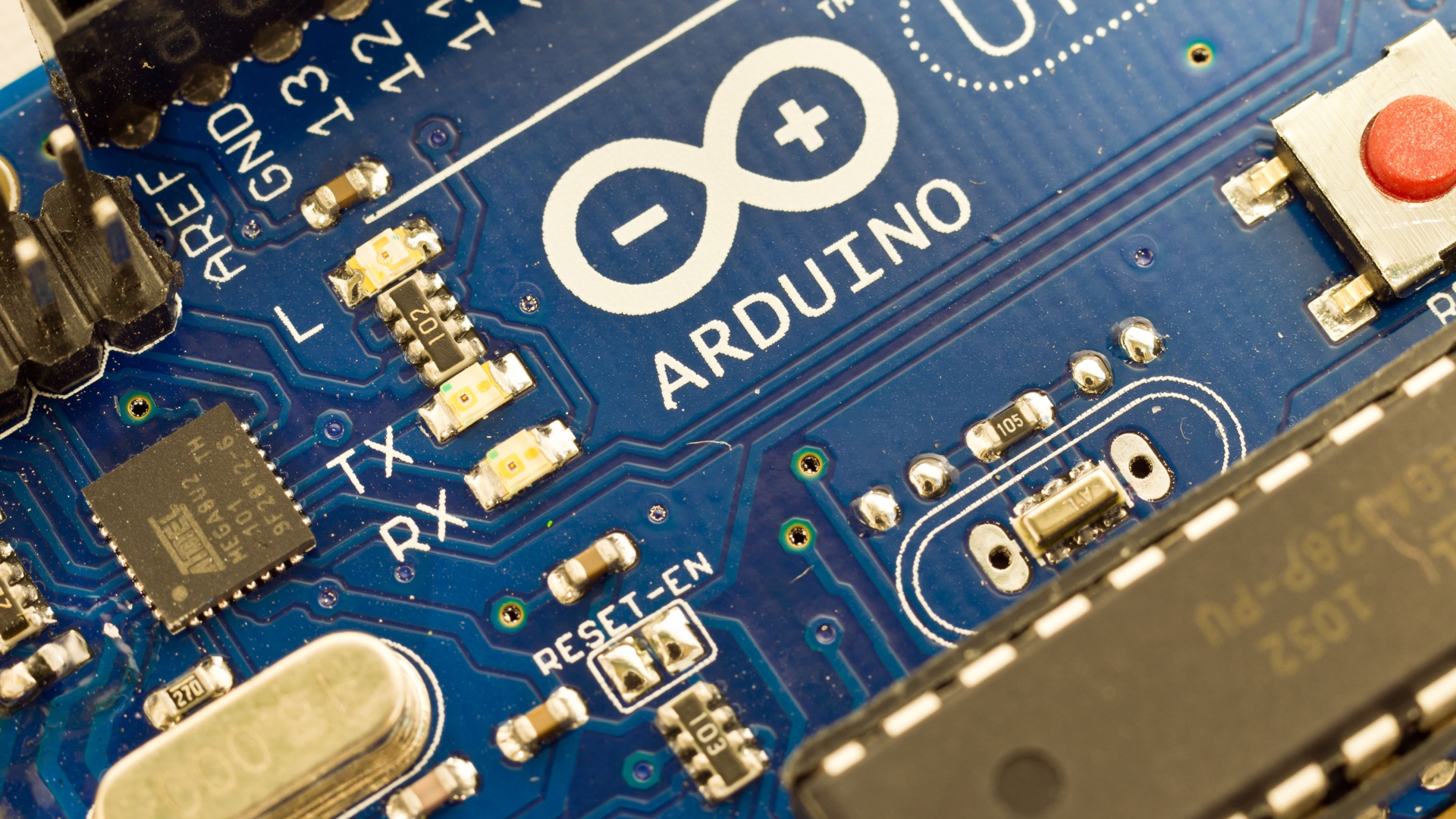 The basics of electronics with Arduino.